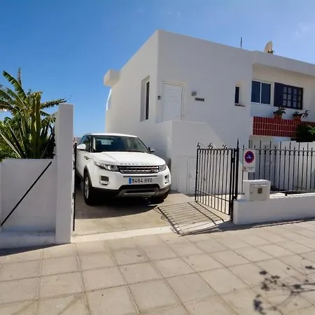 Puerto Del Carmen Sleeps 4 With Pool&wifi *